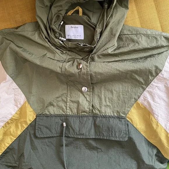 Bershka Cropped Retro Color Block Patchwork‎ Wind Jacket With Hood - Picture 10 of 10
